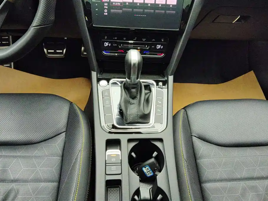 VOLKSWAGEN FAW-CC