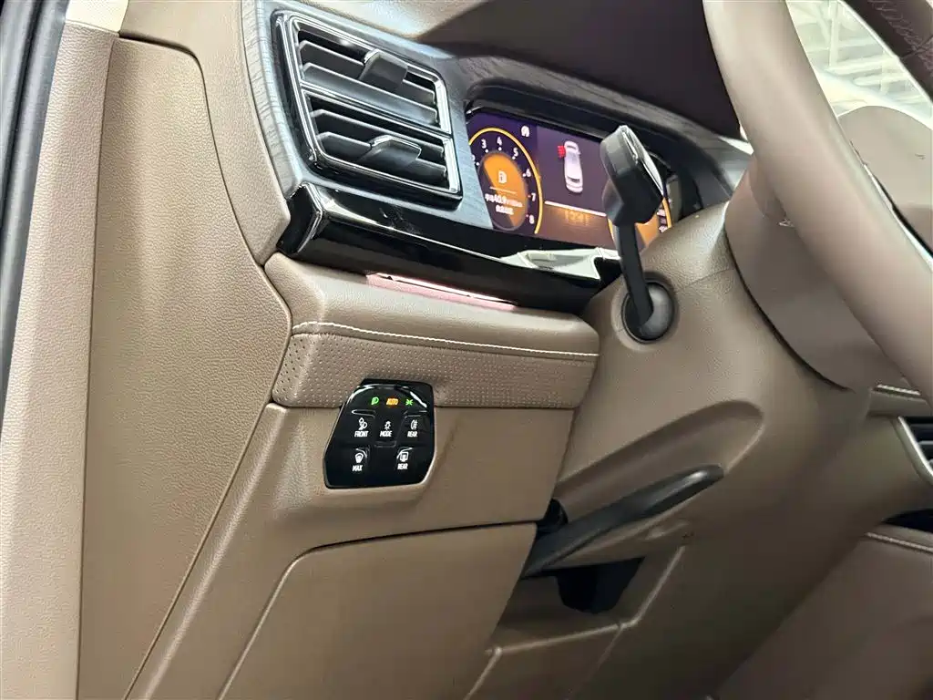 Volkswagen Viloran 2024 380TSI Prestige Edition фото 19