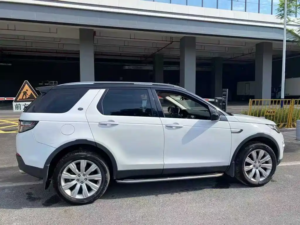 Фото 3 - Land Rover Discovery Sport