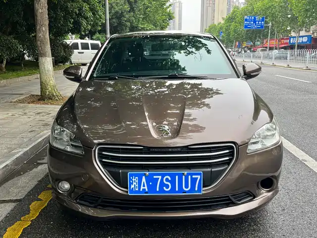  Peugeot Peugeot 301 2014 1.6L Automatic Comfort Edition