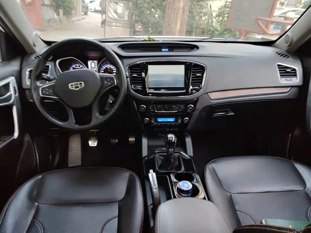 Geely Haoqing SUV 2016 2016 2.4L Manual 4WD Premium Edition