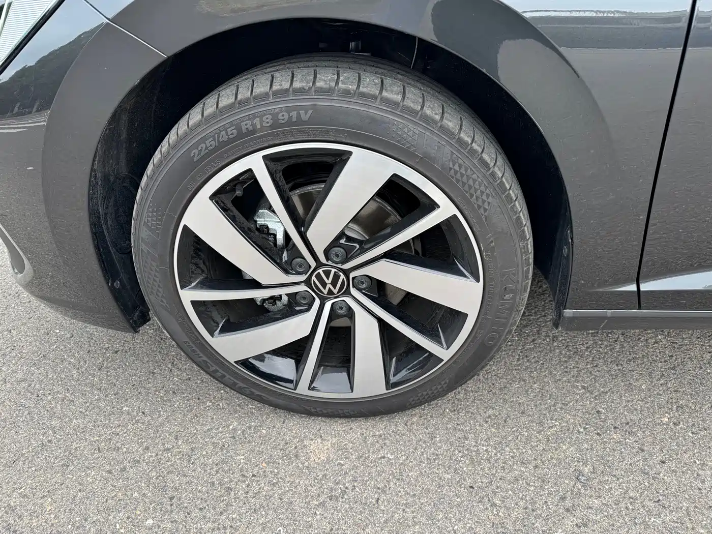 Volkswagen Sagitar 2026 2026 Model Year Facelift 30 Million Special Edition 300TSI DSG Premium Edition