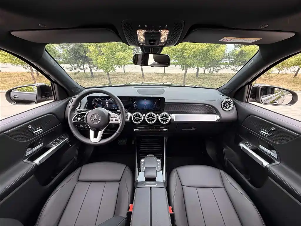 Mercedes-Benz GLB 2023 GLB 220 Dynamic фото 6