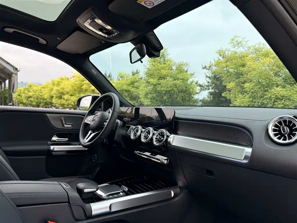 Mercedes-Benz GLB 2023 GLB 220 Dynamic фото 16