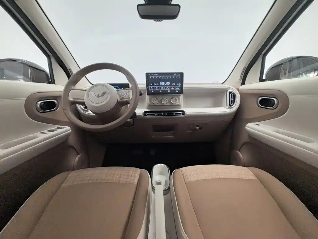 Wuling Motors Hongguang MINIEV 2026 2026 Model 205km Advanced Version
