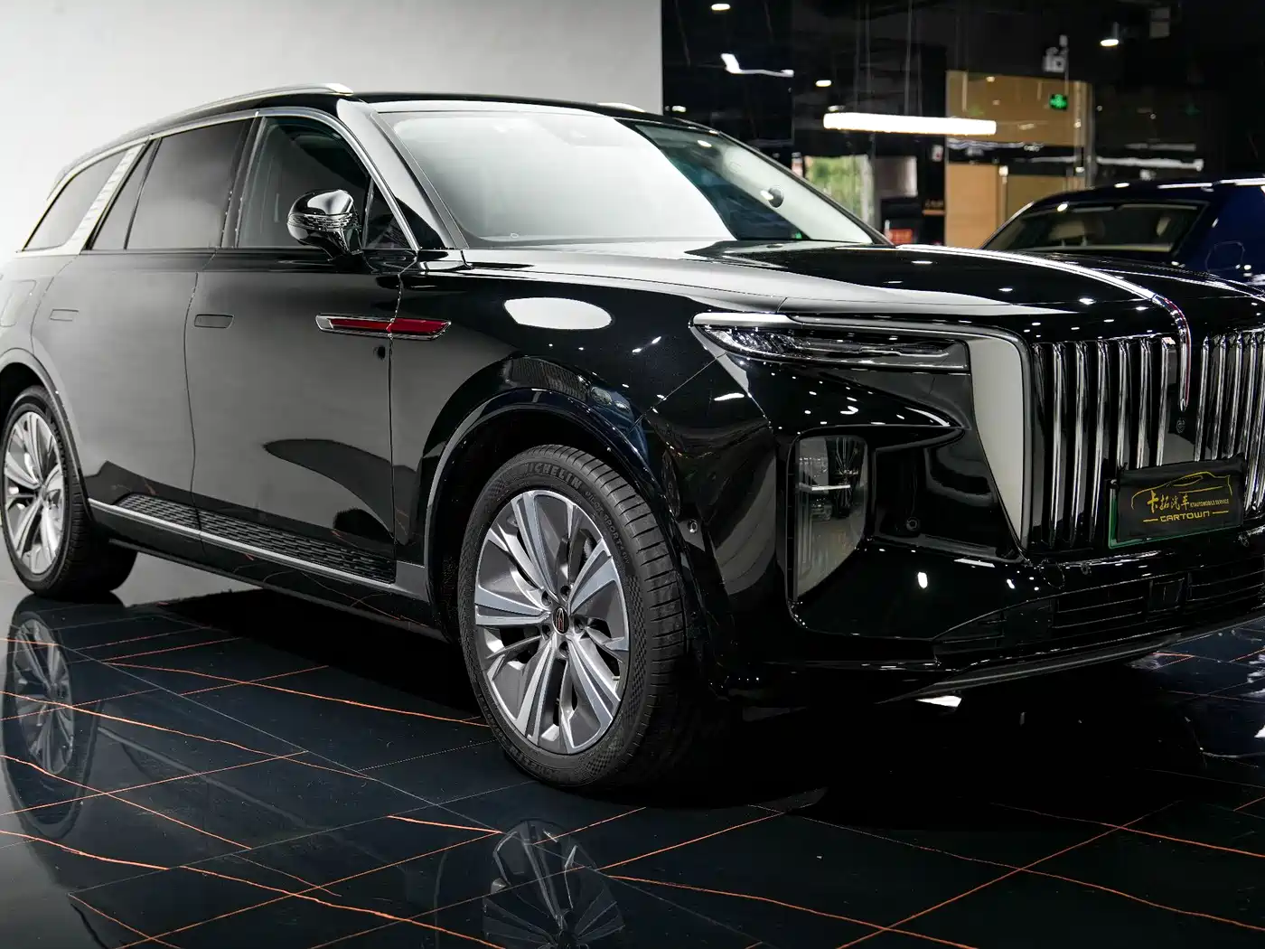 Hongqi E-HS9 2021 460km Flagship Comfort 6-seater фото 3