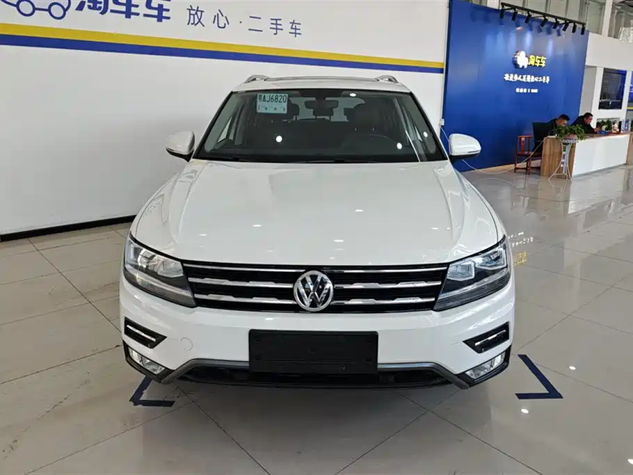 Volkswagen Tiguan L 2019 Facelift 330TSI Auto 2WD Smart Luxury China VI фото 2