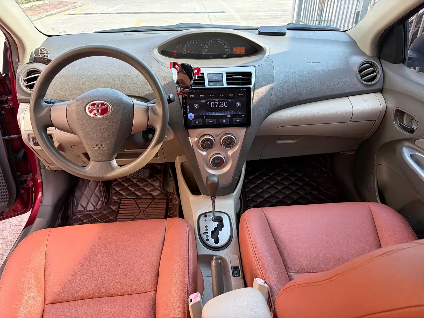 Toyota Vios 2010 Model 1.6L GL-i AT фото 5