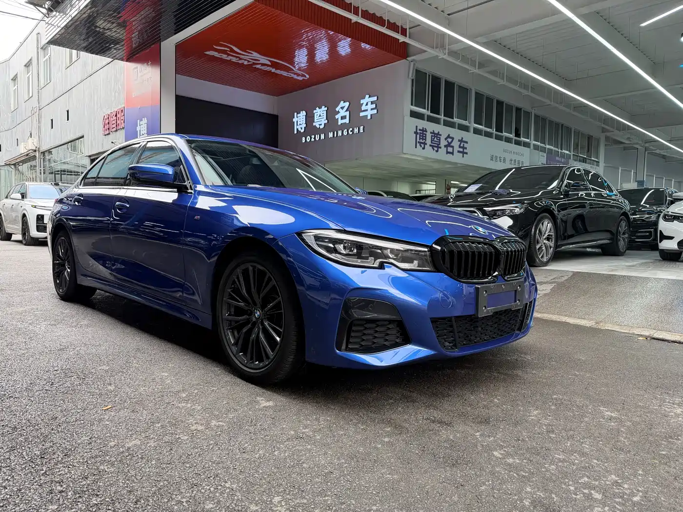 BMW 3 Series 2020 325Li M Sport Package фото 3