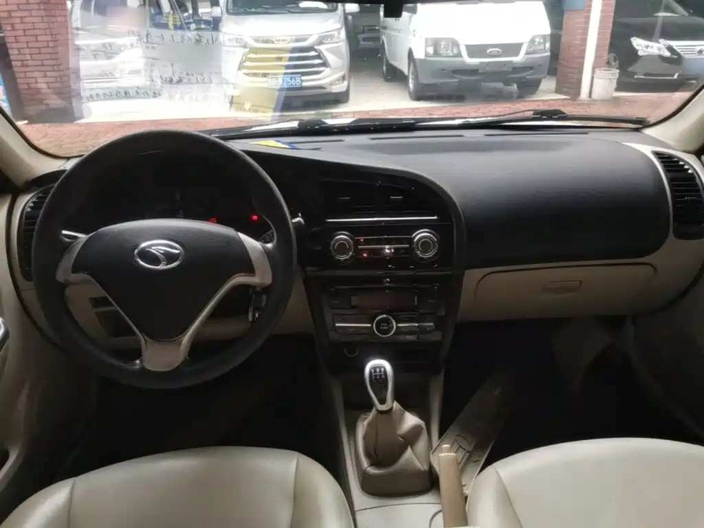 Soueast V3 Lingyue 2014 2014 1.5L Manual People's Edition