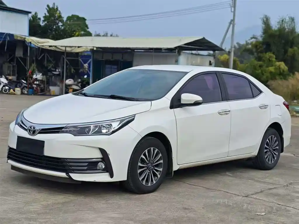 Toyota Corolla 2017 Facelift 1.2T S-CVT GL фото 23