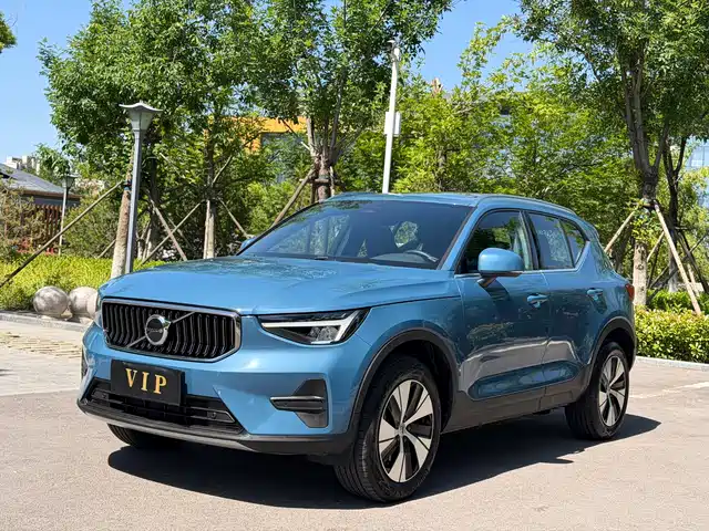 Volvo XC40 2024 B3 Smart Elite Luxury Edition