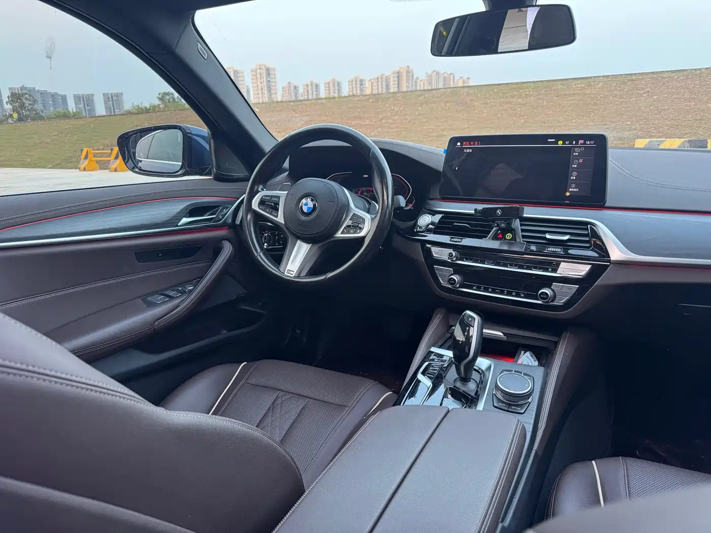 BMW 5 Series 2021 530Li Leading M Sport Package фото 10