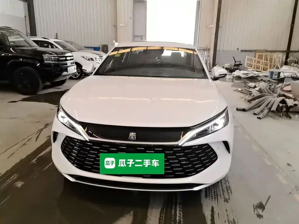 BYD Qin L 2025 DM-i Smart Drive Edition 120KM Surpassing фото 3