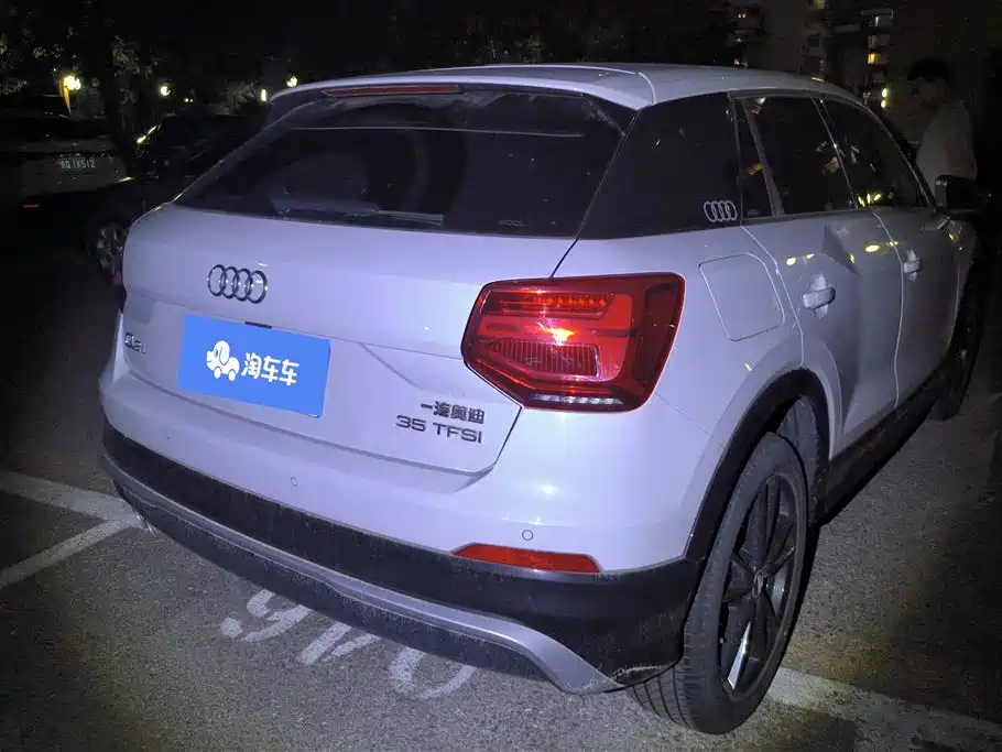 Audi Q2L 2020 35 TFSI Progressive Dynamic Model фото 3