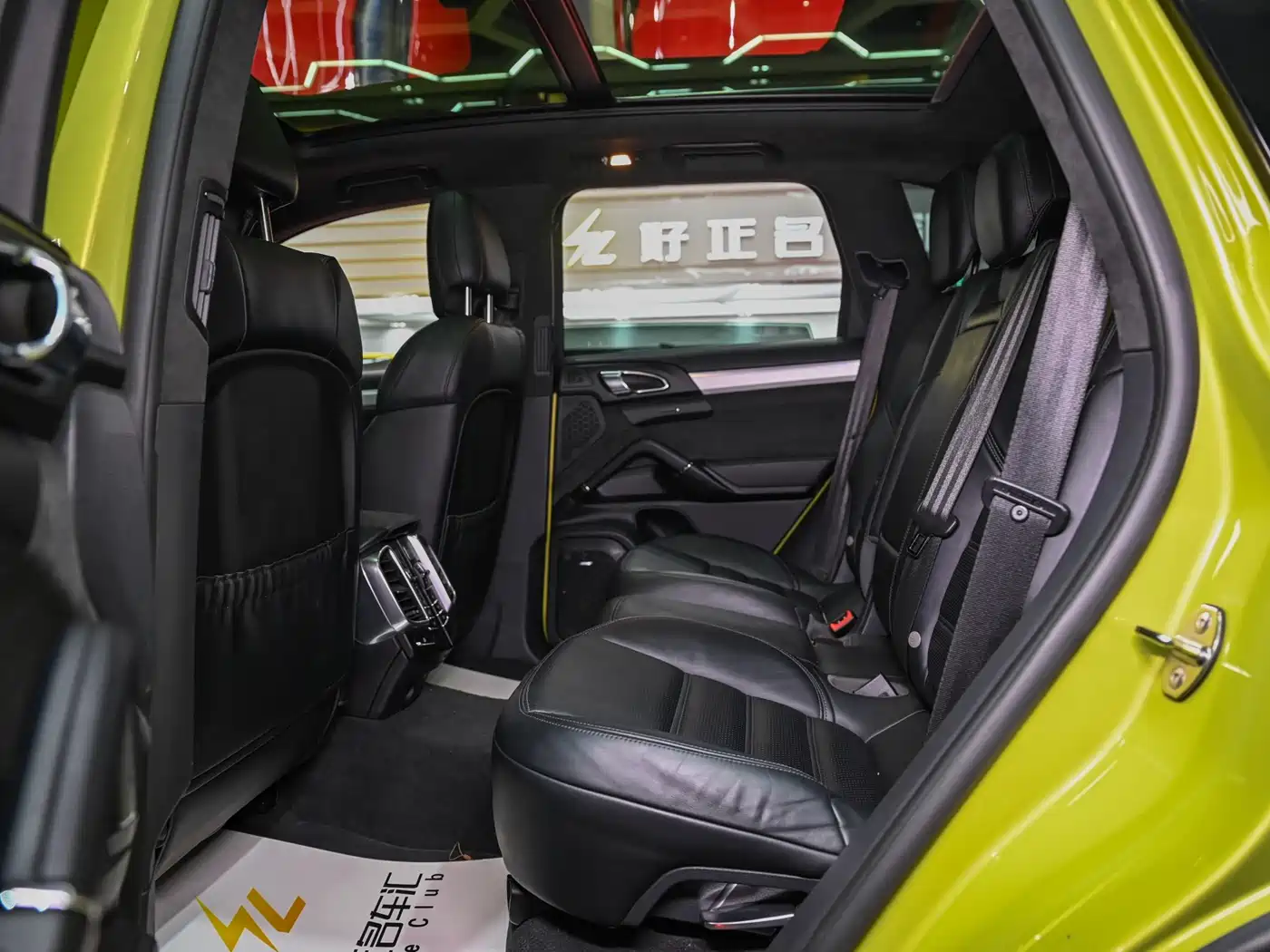 Porsche Cayenne 2015 Cayenne GTS 3.6T фото 13