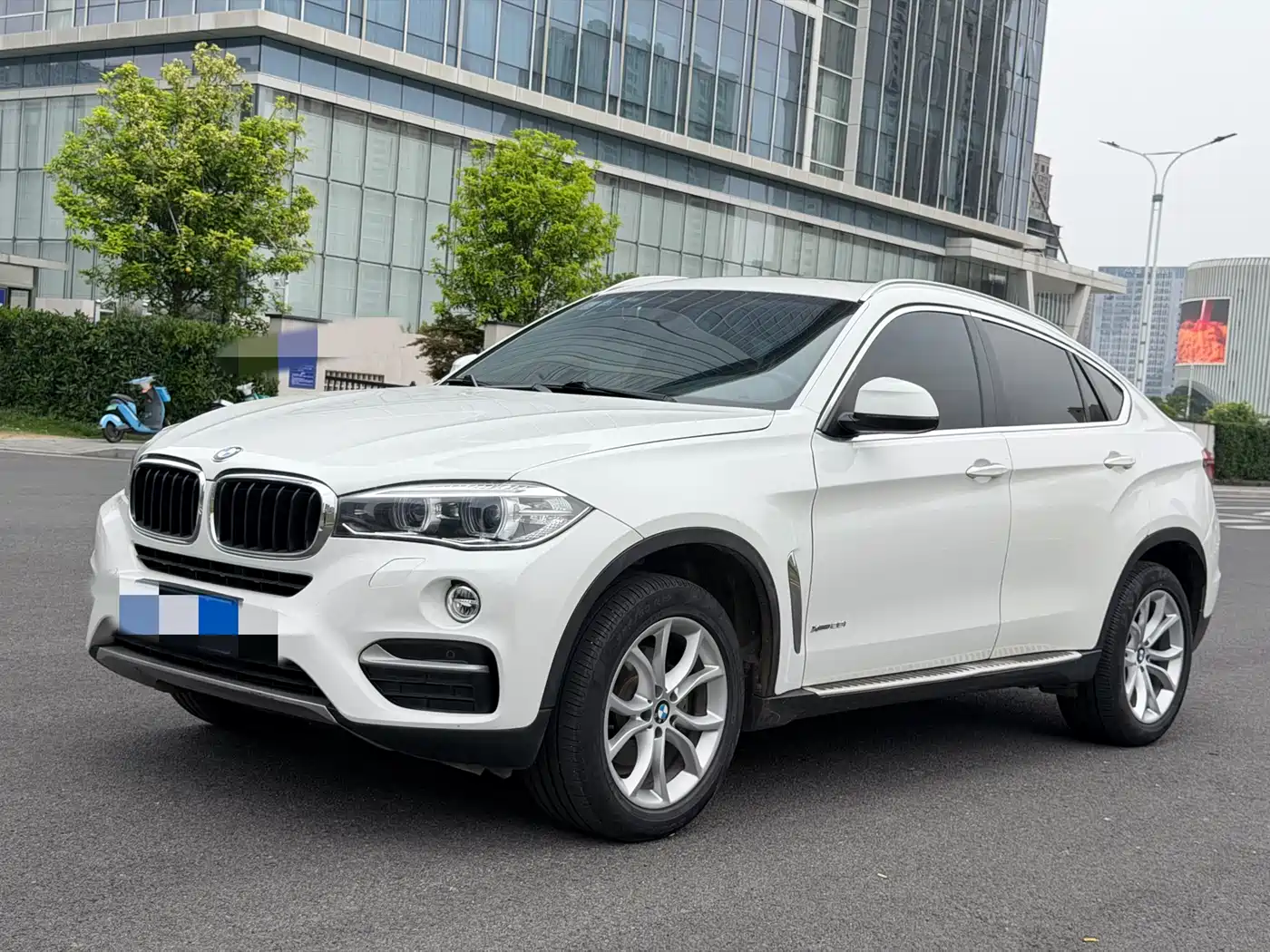 BMW X6 2015 xDrive28i фото 7