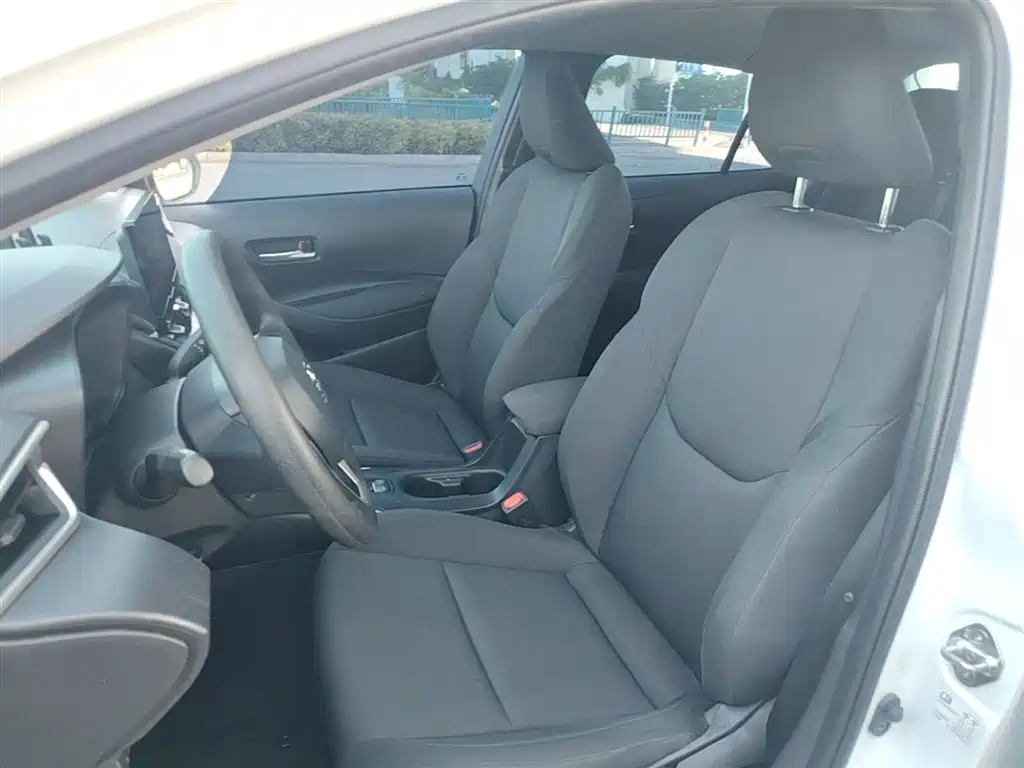 Toyota Levin 2023 TNGA 1.5L CVT Progressive фото 15