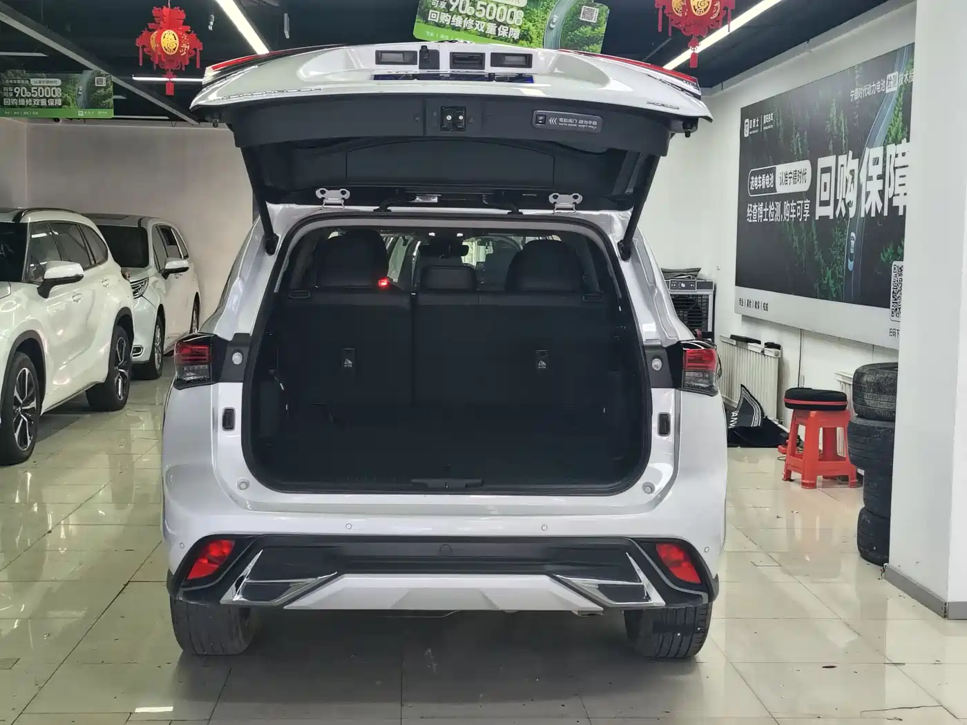 Toyota Highlander 2022 380T 4WD Luxury 7-Seater фото 7