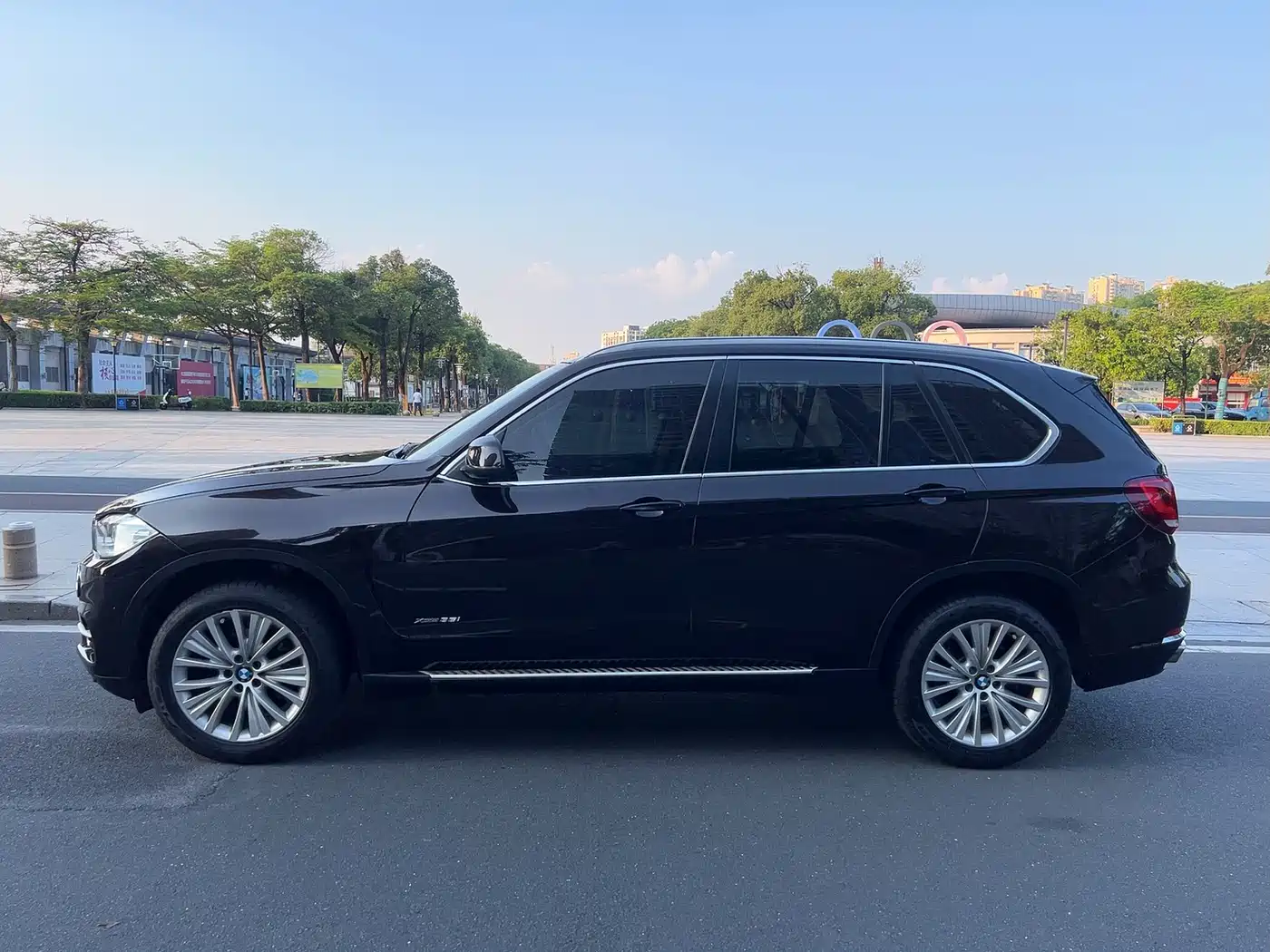 BMW X5 (Import) 2015 xDrive28i фото 3