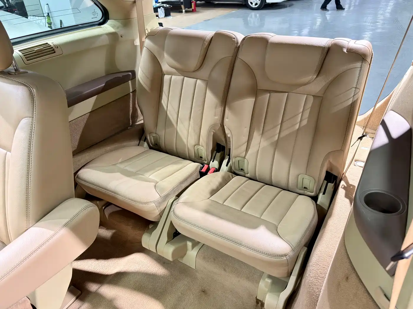 Mercedes-Benz R-Class 2010 R 350 L 4MATIC фото 10