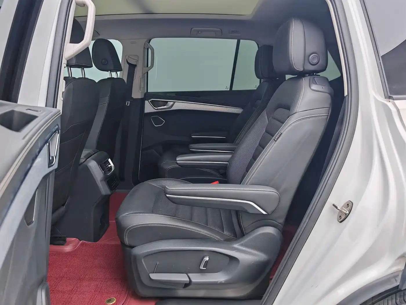 Volkswagen Talagon 2022 380TSI 4WD Luxury Premium Pro Edition 6-seater фото 4
