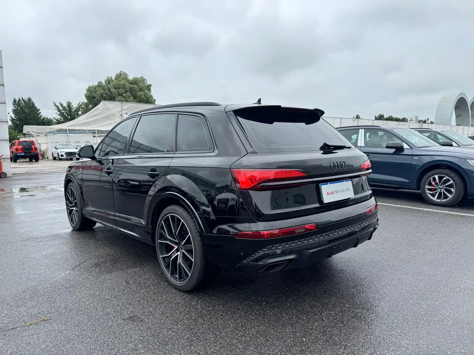 Фото 7 - Audi Q7