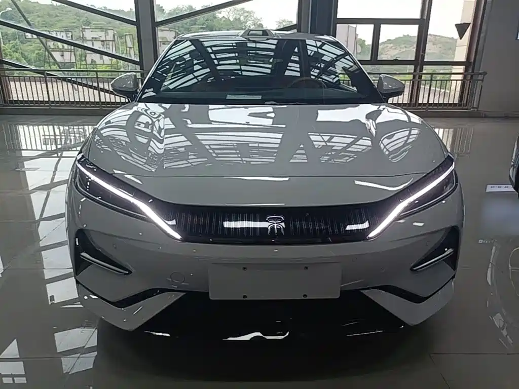 BYD Song L EV 2025 Smart Driving Edition 662km Lidar Excellence фото 3