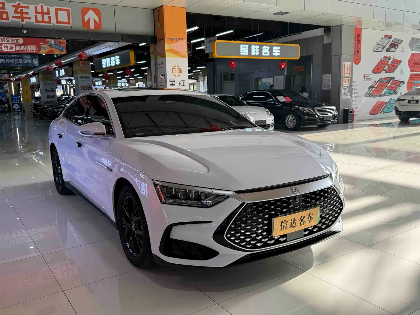 BYD Han 2023 DM-i Champion Edition 121KM Prestige фото 3