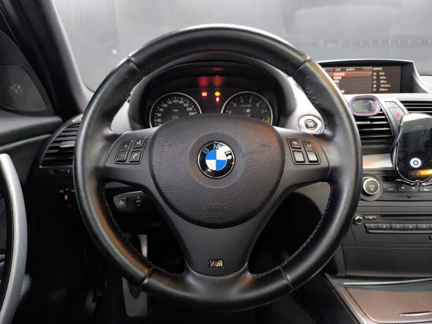 BMW 1 Series (Import) 2010 120i Sport Limited Edition фото 7