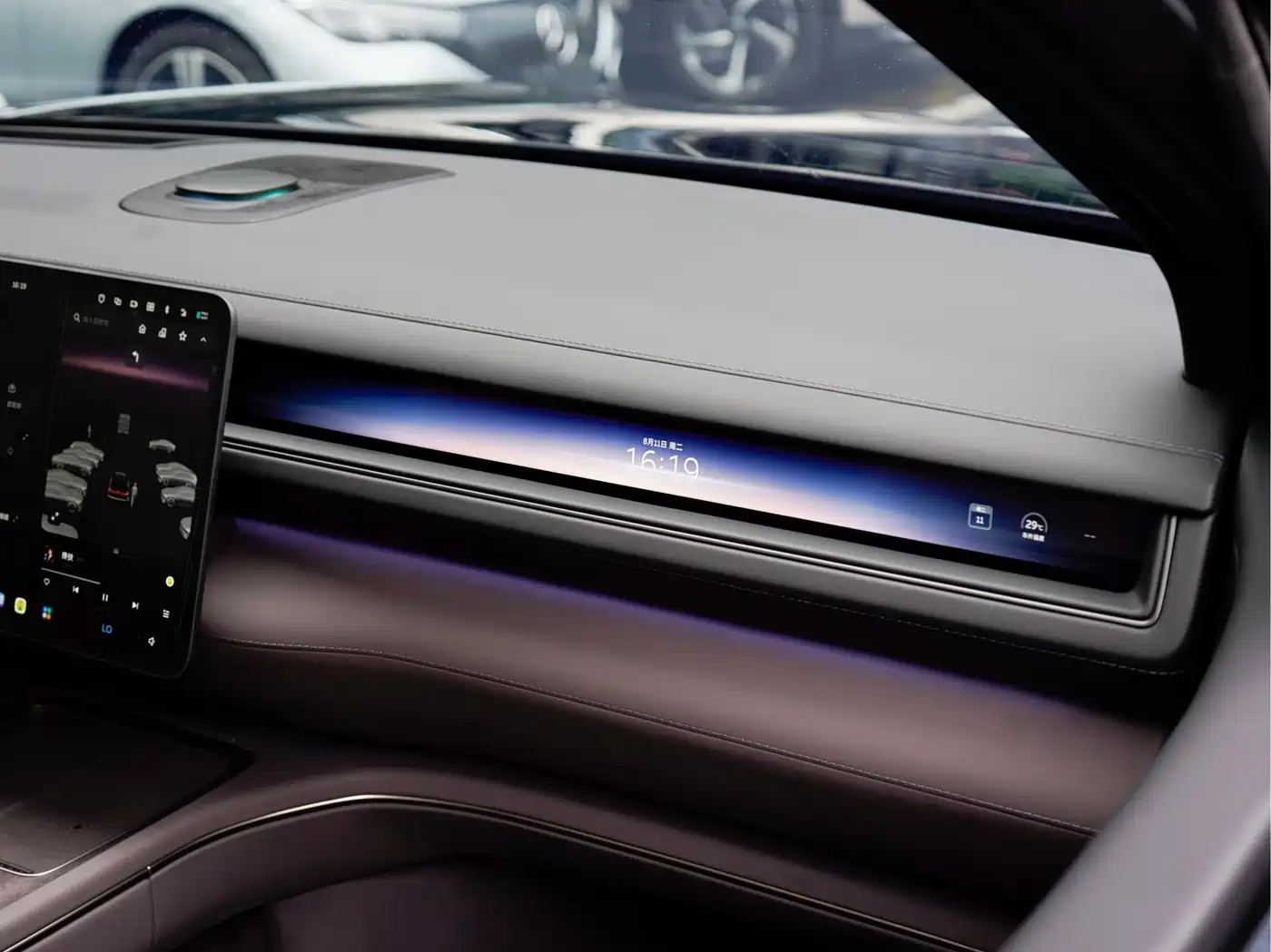 NIO ES8 2026 2025 Model 6-Seat Executive Luxury Edition