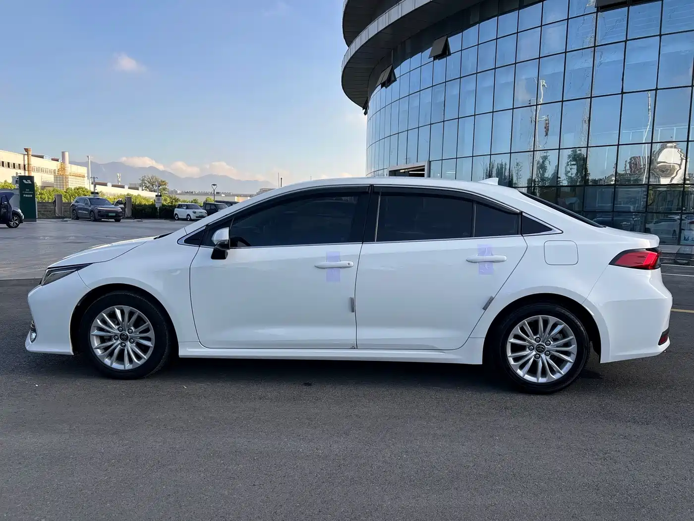 Toyota Allion 2023 2021 2.0L Luxury Edition