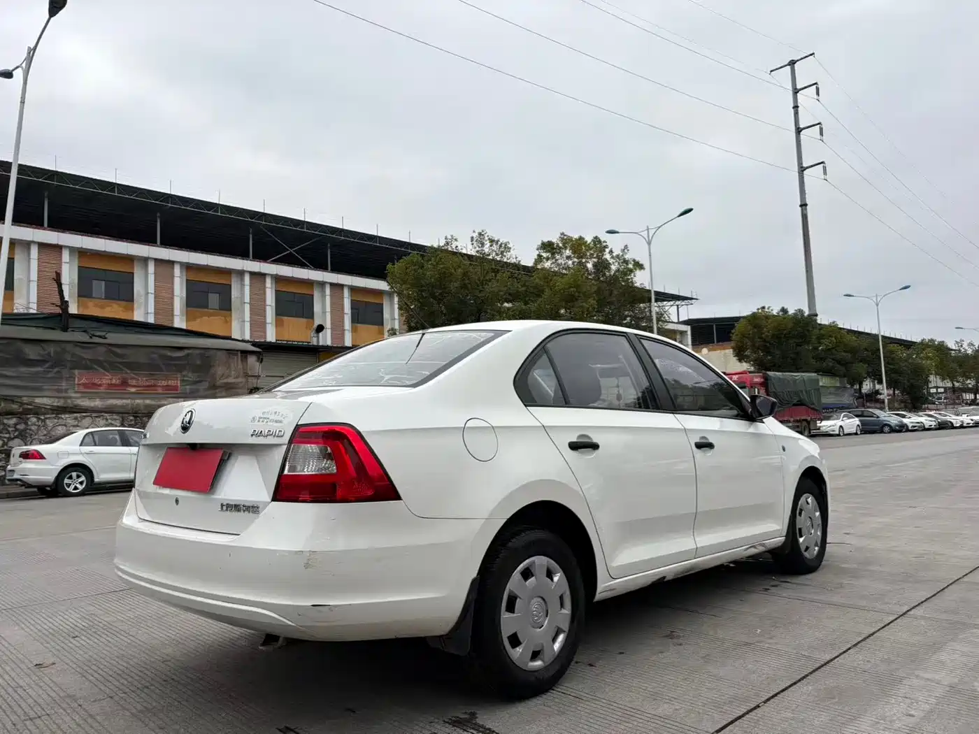 Škoda Rapid 2016 1.4L Manual Forward Edition фото 9