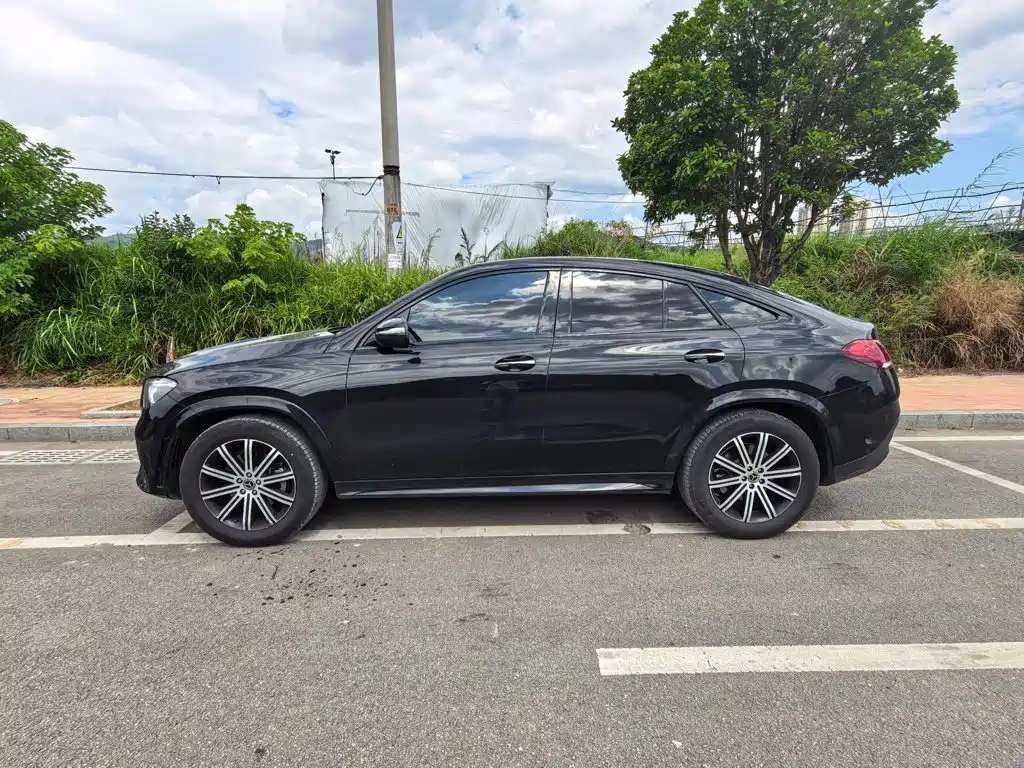Mercedes-Benz GLE Coupe 2021 2020 GLE 350 4MATIC Coupe SUV Luxury