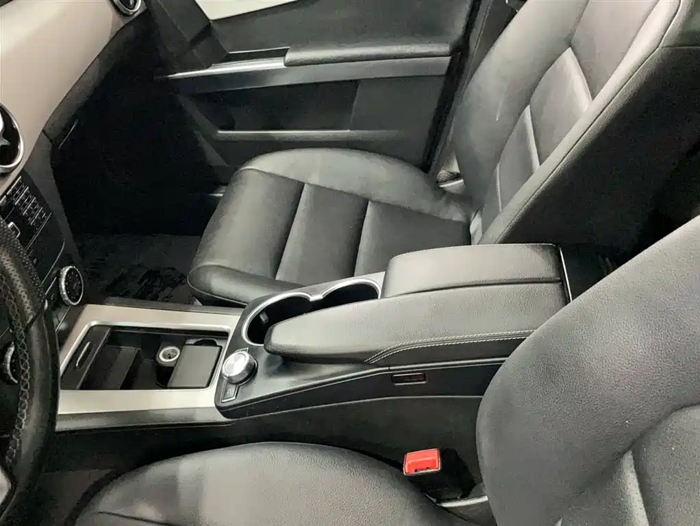 Mercedes-Benz GLK-Class 2014 GLK 260 4MATIC Dynamic фото 12
