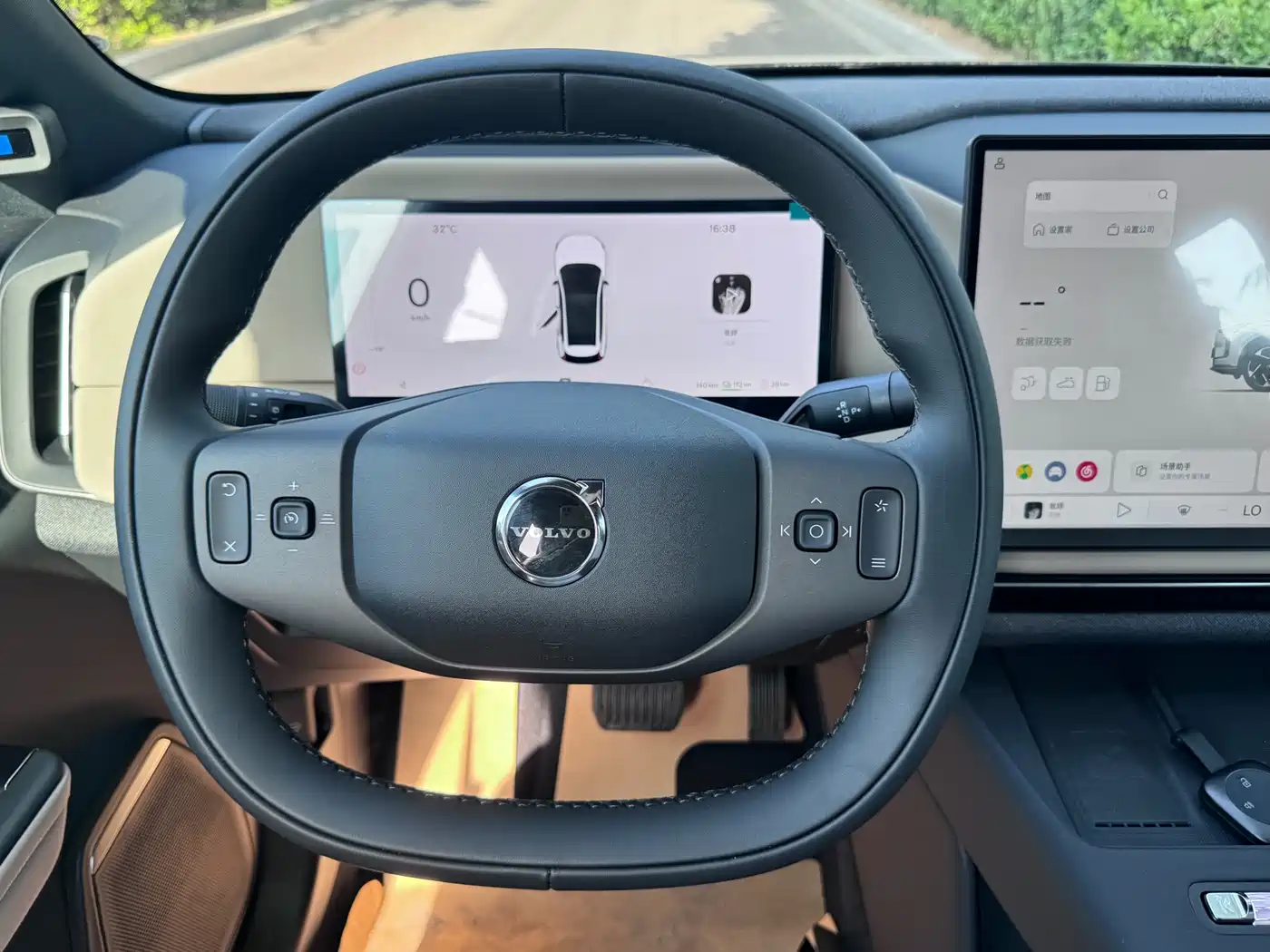 Volvo XC70 Plug-in Hybrid 2026 2026 AWD Extended Range Core