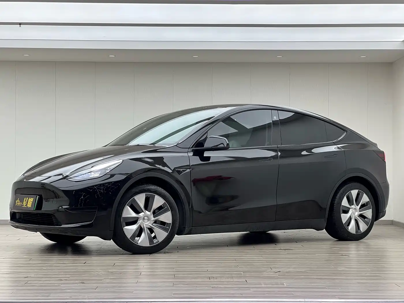Tesla Model Y 2022 Facelift Rear-Wheel Drive Version