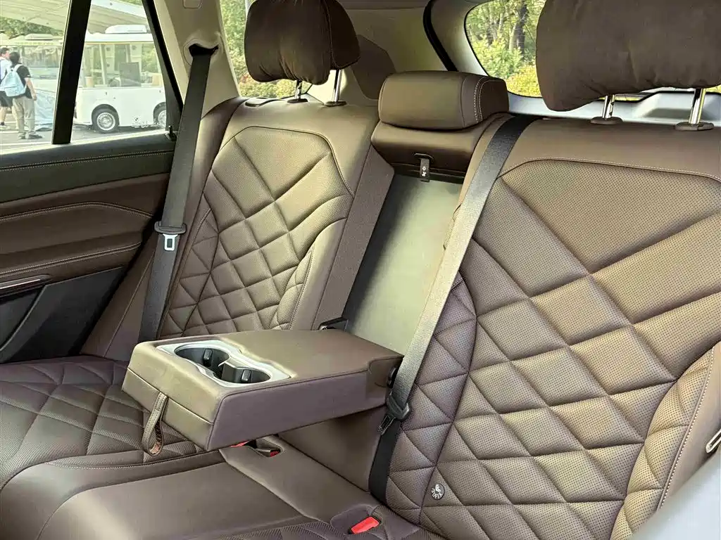 BMW X5 2022 xDrive 30Li Premium M Sport Package фото 15