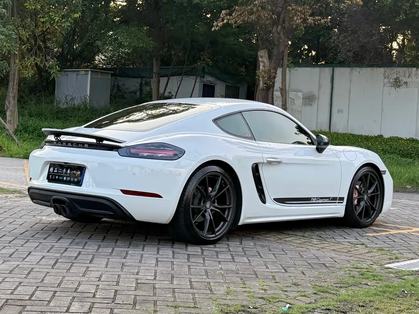 Porsche 718 2019 Cayman T 2.0T фото 13