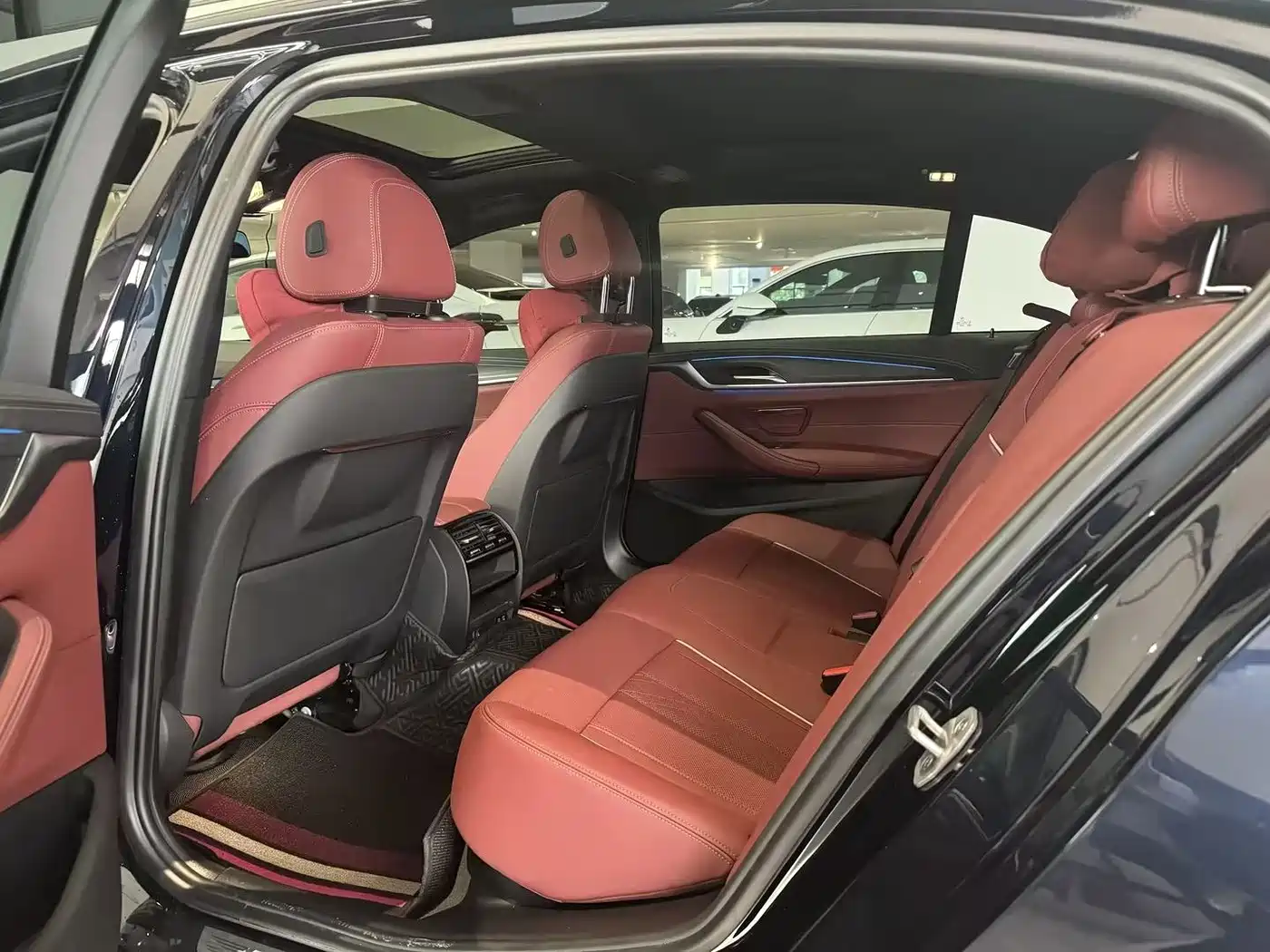 BMW 5 Series New Energy 2022 Facelift 535Le M Sport Package фото 5