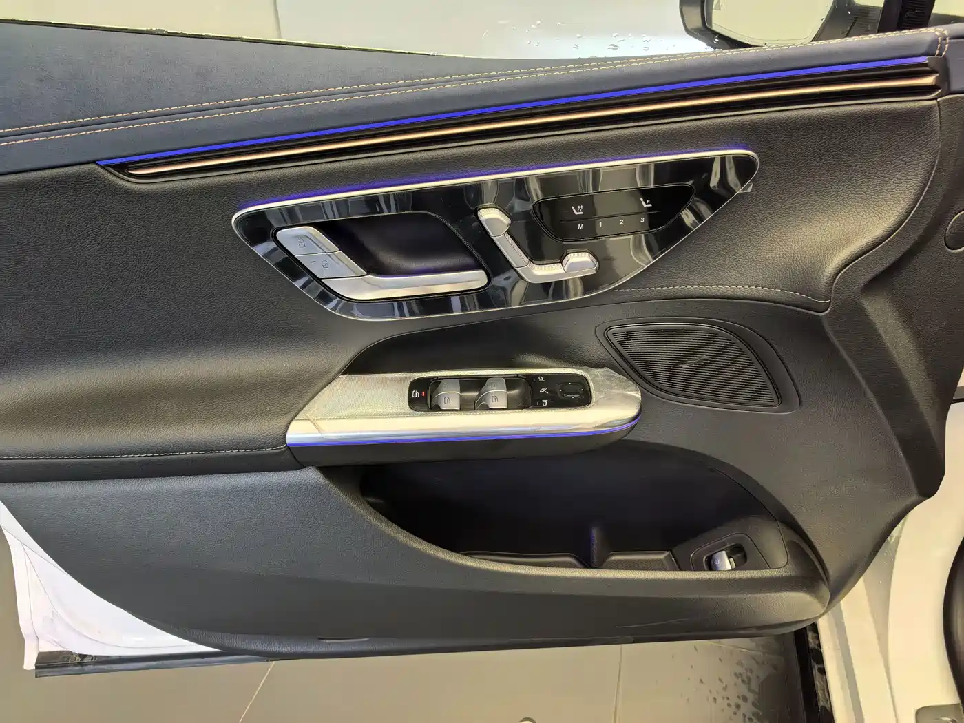 Mercedes-Benz EQE 2025 2025 Model 500 4MATIC Luxury Edition
