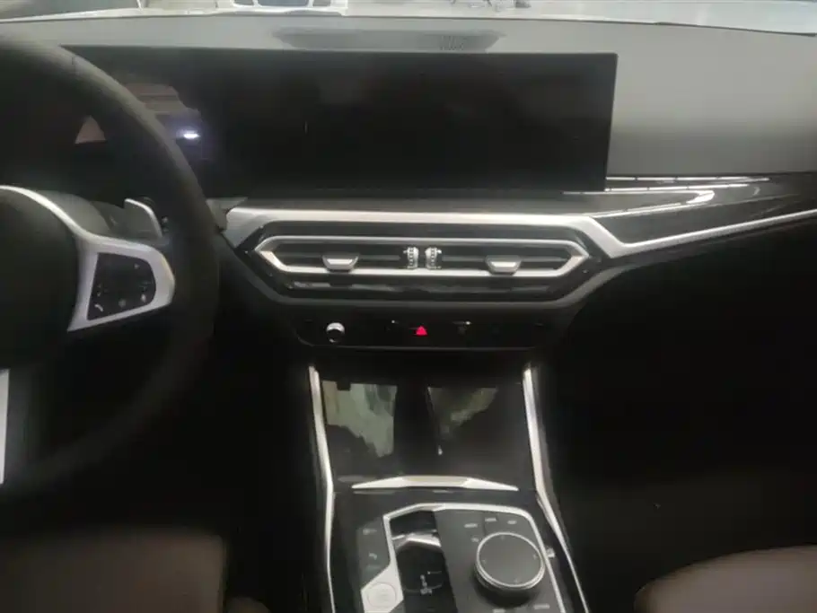 BMW 3 Series 2024 325Li M Sport Package фото 13