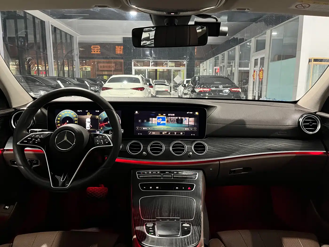 Mercedes-Benz E-Class 2022 Second Facelift E 300 L Fashion фото 8