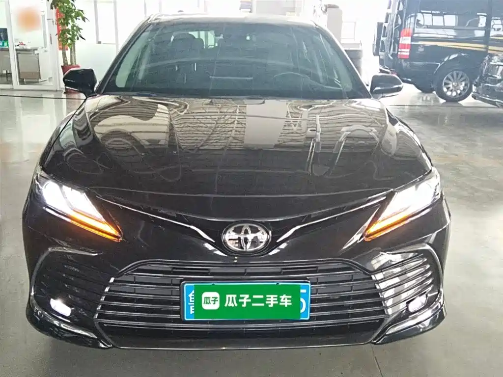 Toyota Camry 2021 2.0G Luxury Edition фото 3