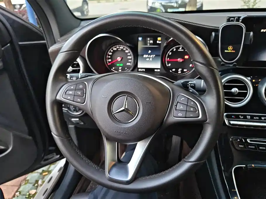 Mercedes-Benz GLC 2017 GLC 200 4MATIC фото 15