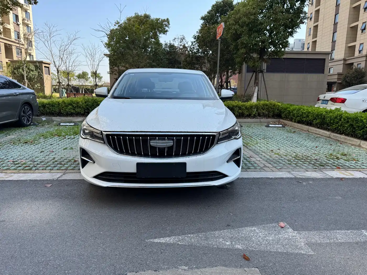 GEELY AUTOMOBILE EMGRAND