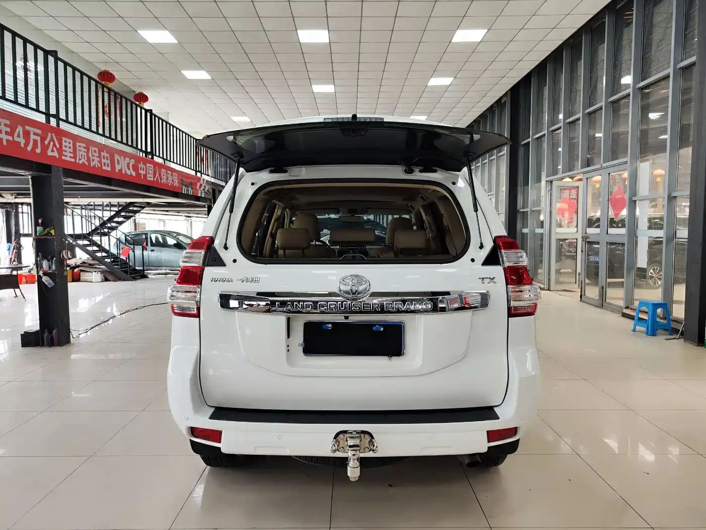 Toyota Prado 2014 4.0L Automatic TX-L фото 23