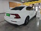 Фото 7 - Volvo S60