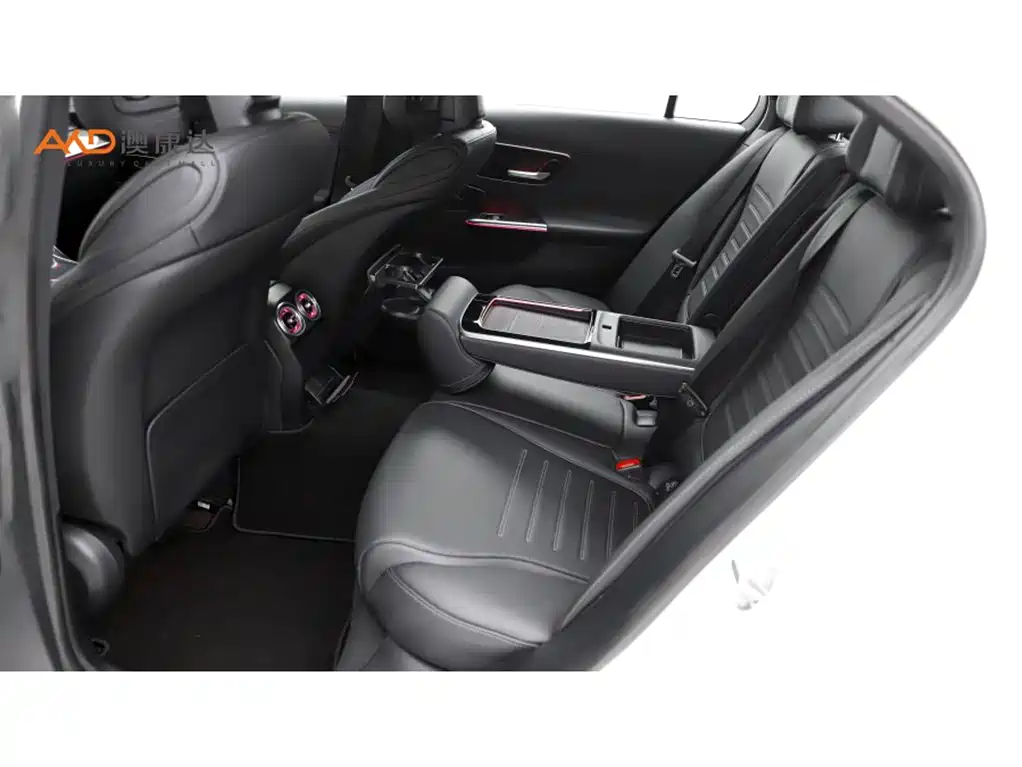 Mercedes-Benz C-Class 2023 C 260 L Sport фото 7