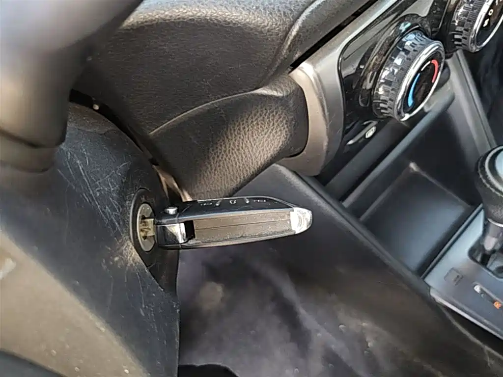 Toyota YARiS L Zhi Xuan 2019 1.5E CVT MeiDong Edition China VI фото 9